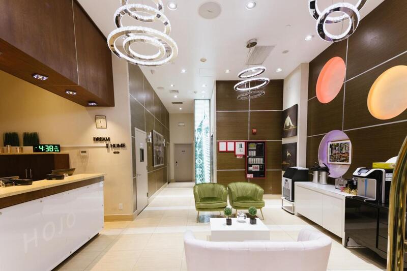 hotel richland lobby