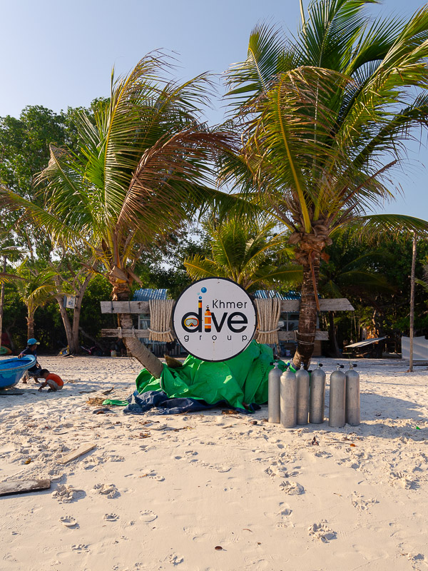 Khmer Dive