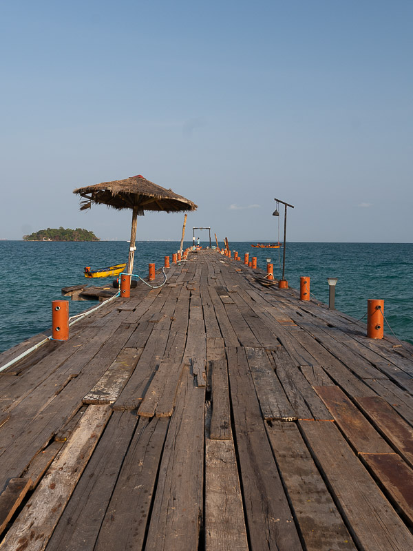 Tree house bungalows ponton