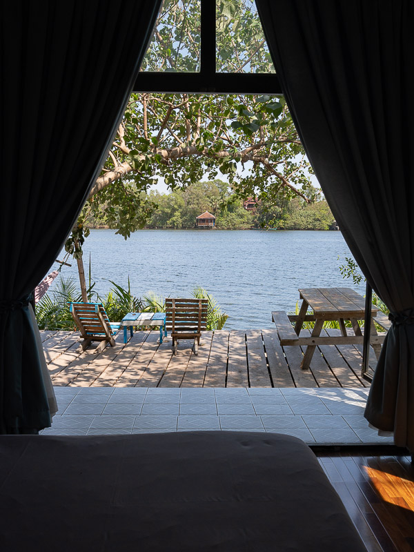 Kampot Riverfront vue chambre