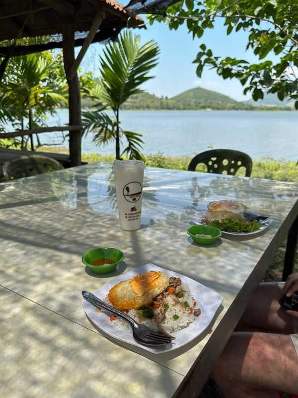 Lake Restaurant