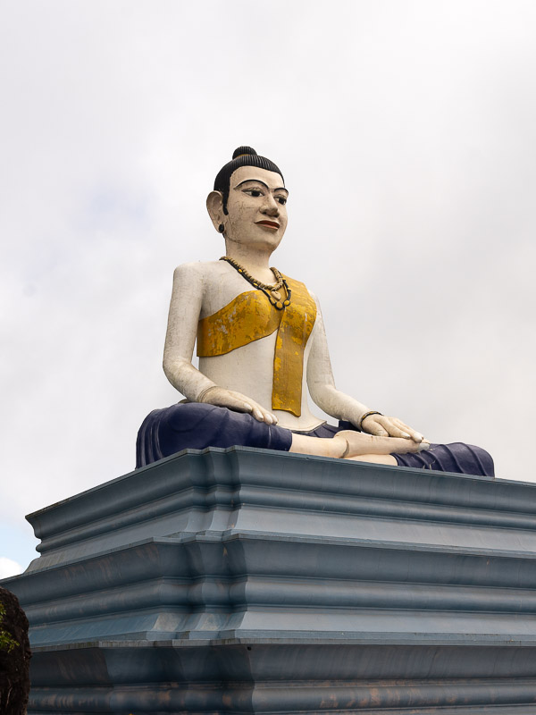 Lok Yeay Mao Monument