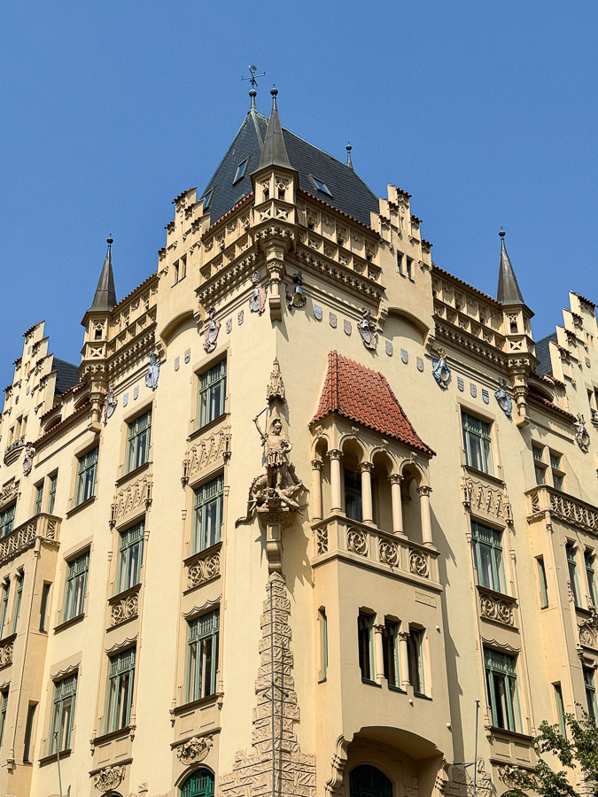 Avenue Pařížská