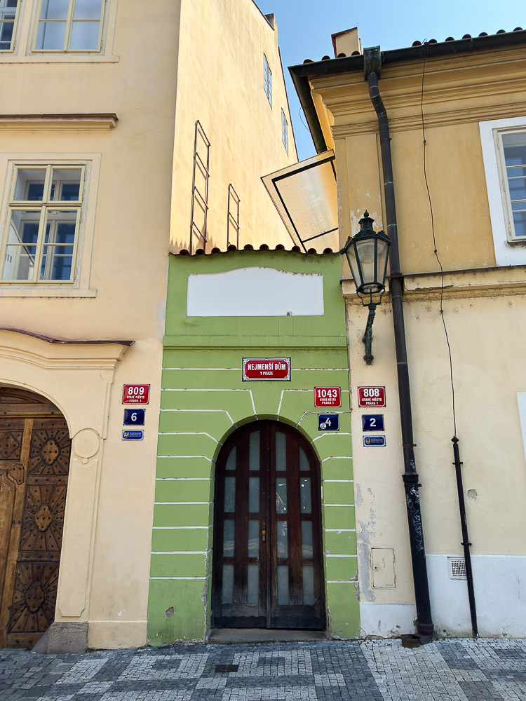 Plus petite maison de Prague insolite