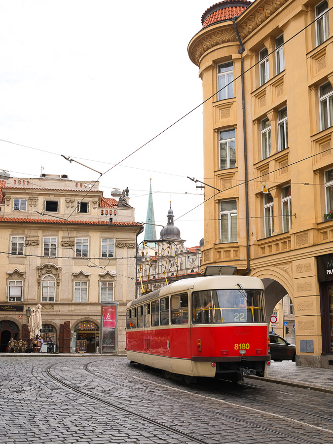 Tram rouge Prague