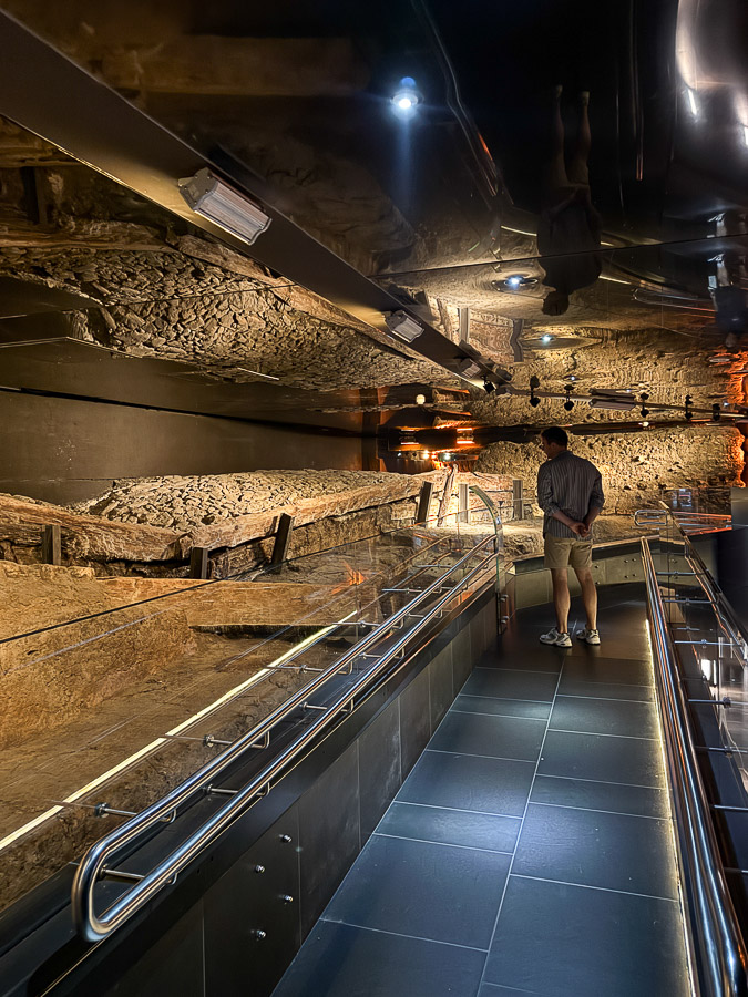 Rynek Underground tunnel