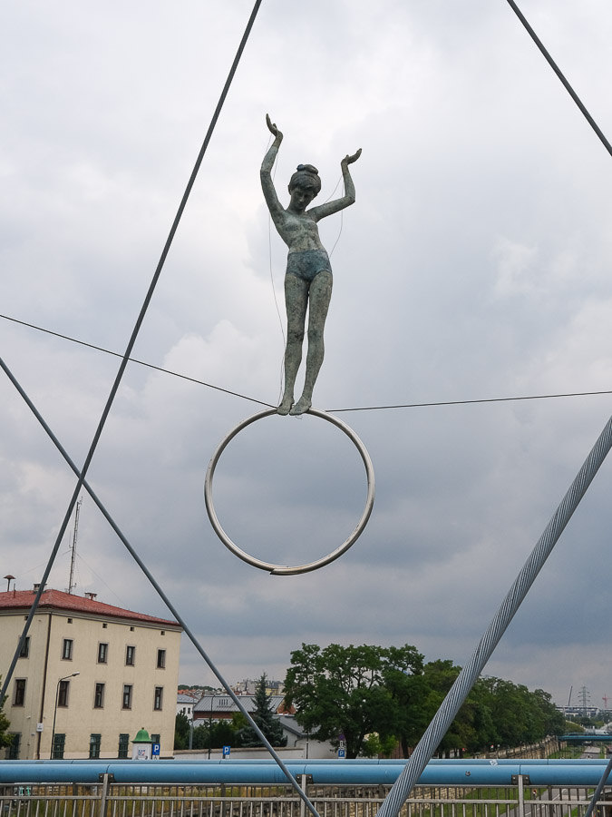 detail passerelle du père bernatek cracovie