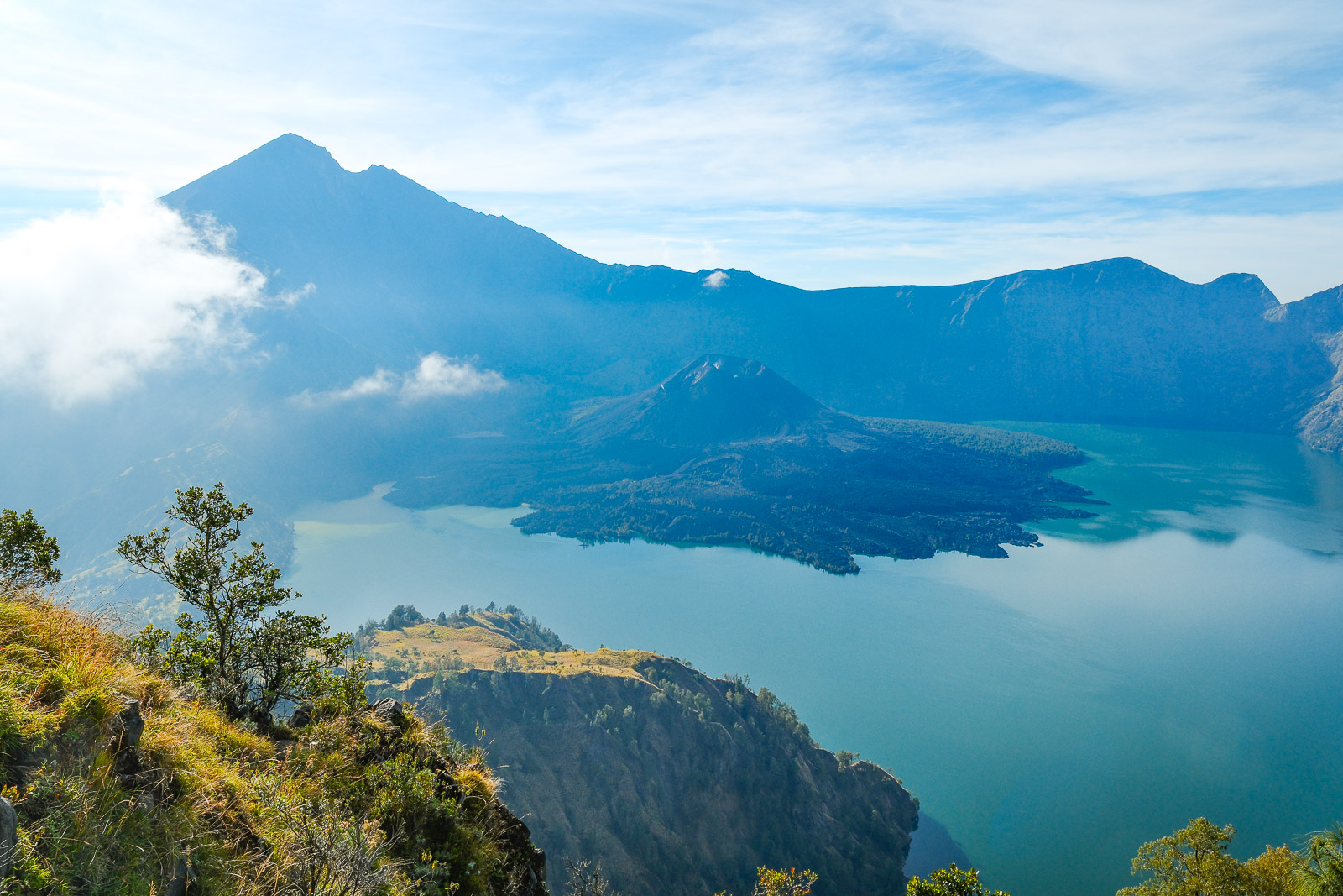 Trek sur le Mont Rinjani : Notre ascension du volcan en 2 jours
