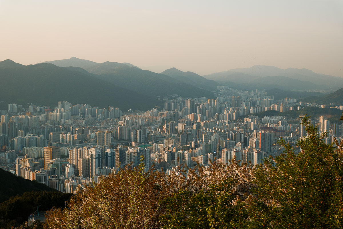 Busan depuis Hwangnyeong