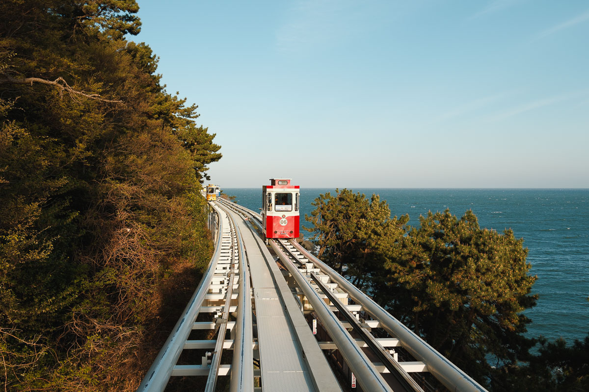 sky capsule de busan sur rail