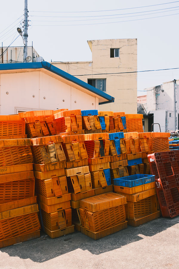 Caisses à Sokcho