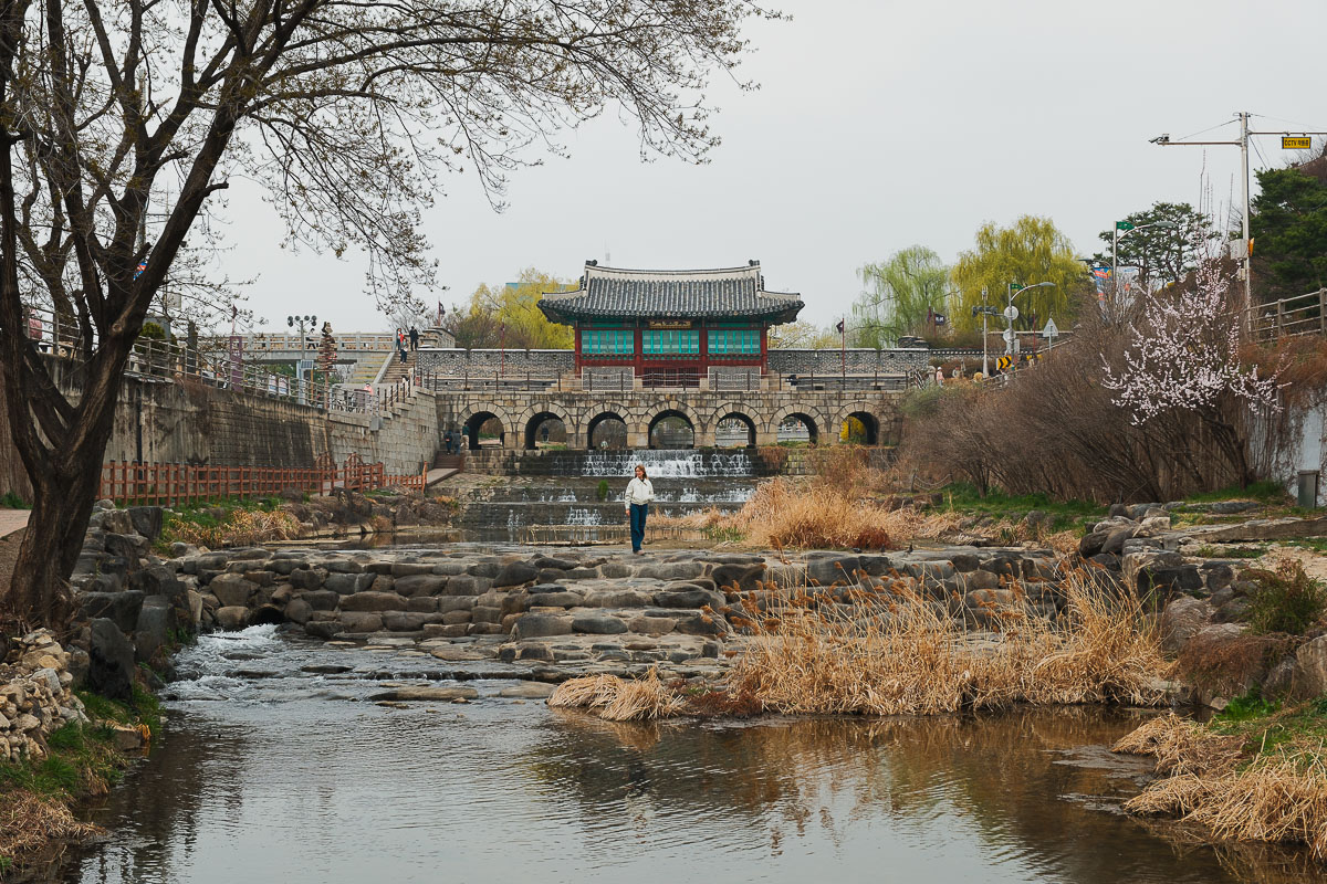 Hwahongmun de la forteresse du Suwon