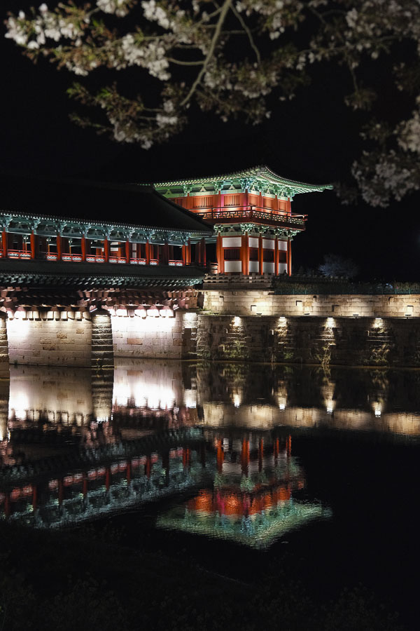 Woljeonggyo Bridge de nuit