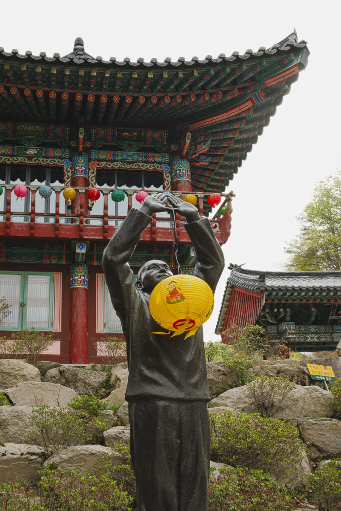 statue golgulsa