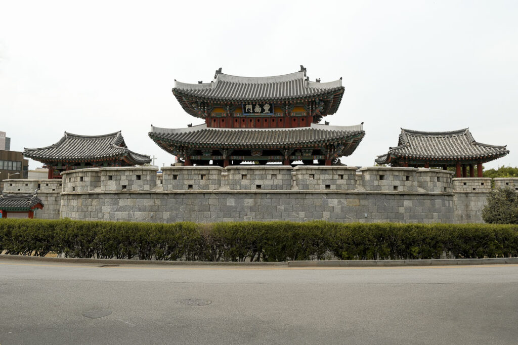 Pungnammun Gate