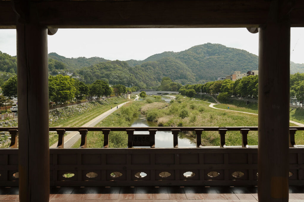 Vue depuis le pont Namcheongyo