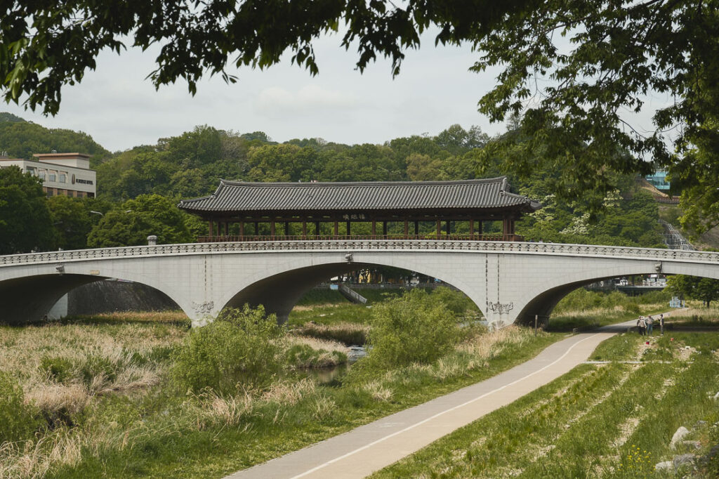 Le pont Namcheongyo Jeonju
