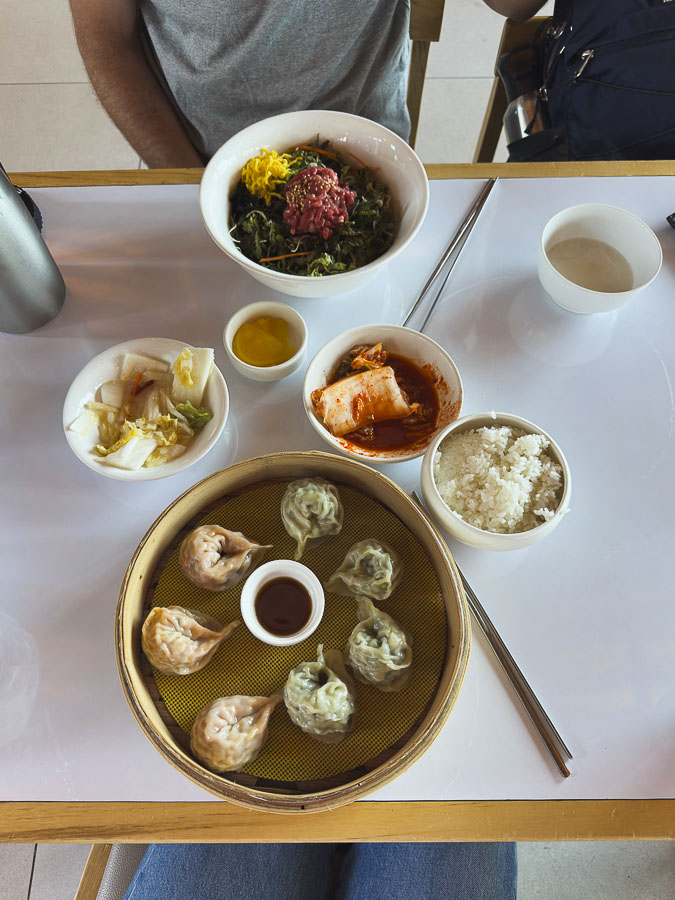Plat chez Dohwadang