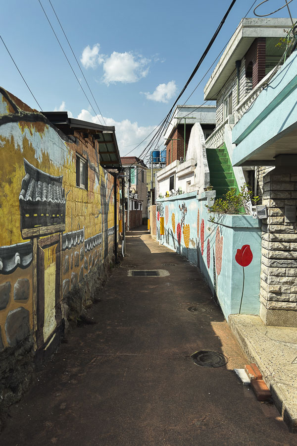 rue colorée près de culture street