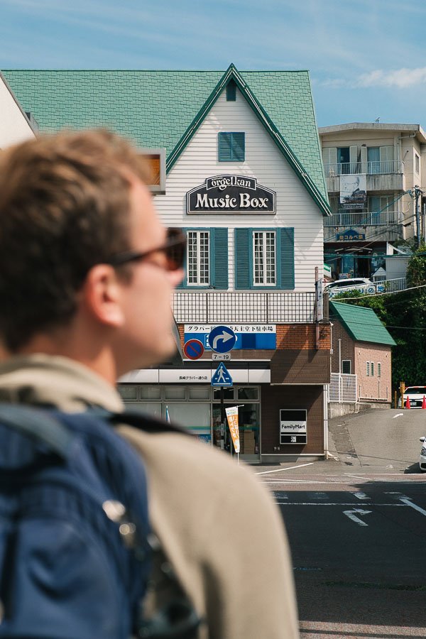 Paul-Louis dans le quartier de Minami-Yamate Nagasaki