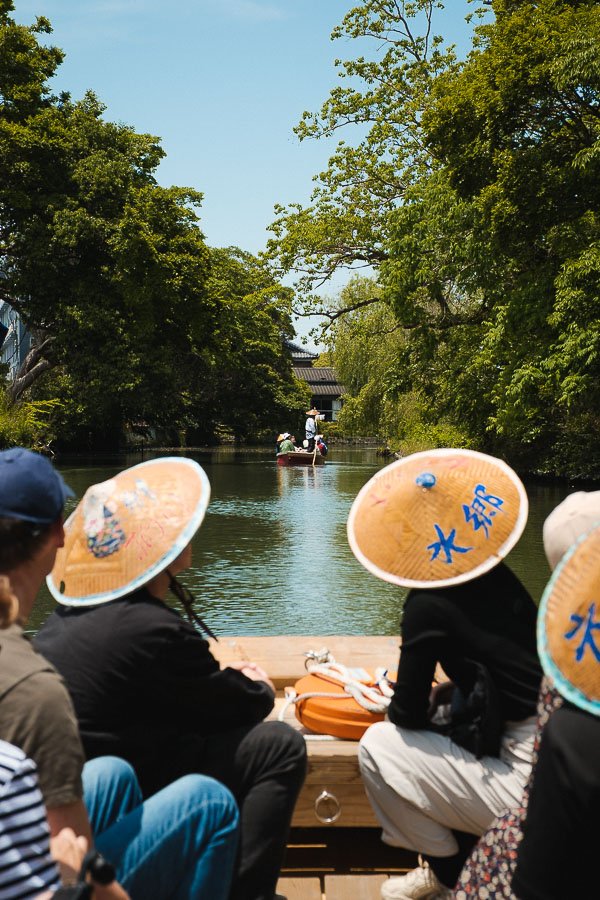 Passagers lors d'une balade en bateau à Yanagawa