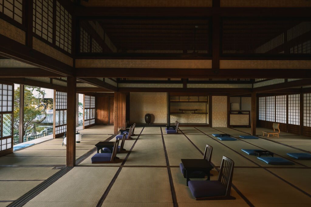 grand hall de la maison du clan Tachibana